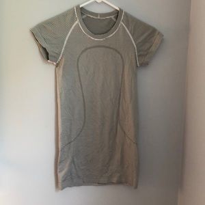 Lululemon Short Sleeve